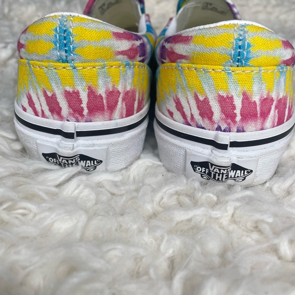 Vans - Picture 4 of 4